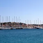 Seafront With Balcony Sea View And Mooring Apartment Rogoznica (Sibenik-Knin)