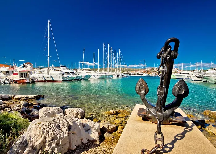 Apartamento Seafront With Balcony Sea View And Mooring Rogoznica (Sibenik-Knin)